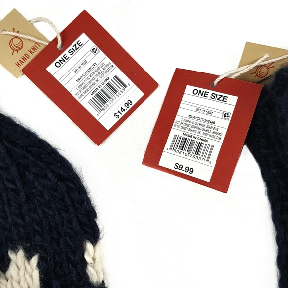 NWT Beanie & Fingerless Glove Set - Picture 3 of 7